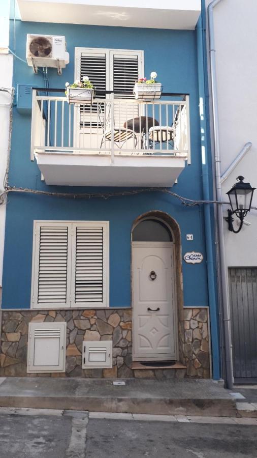 Casa Vacanze Chiara 테라시니 외부 사진