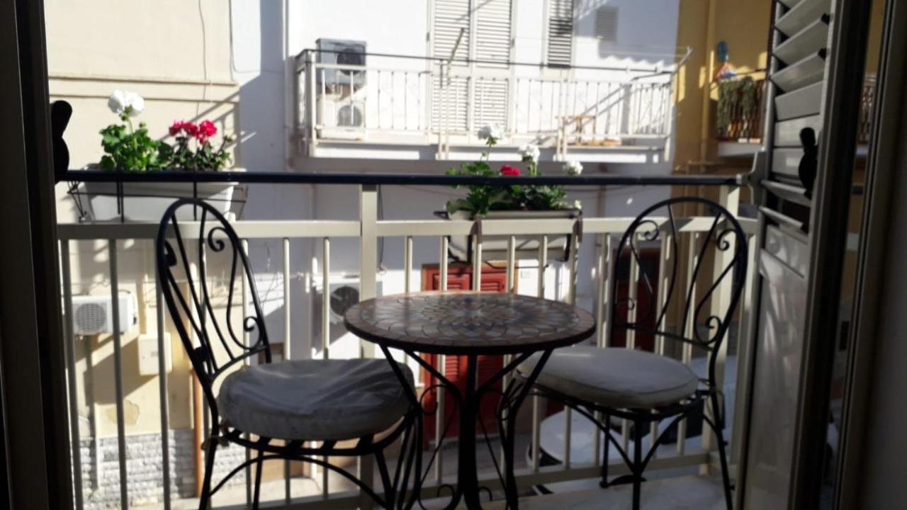 Casa Vacanze Chiara 테라시니 외부 사진