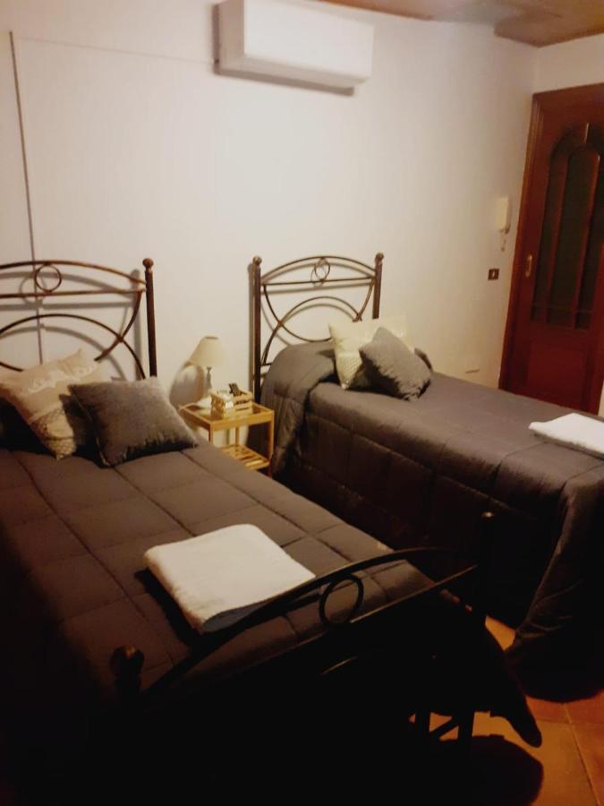 Casa Vacanze Chiara 테라시니 외부 사진