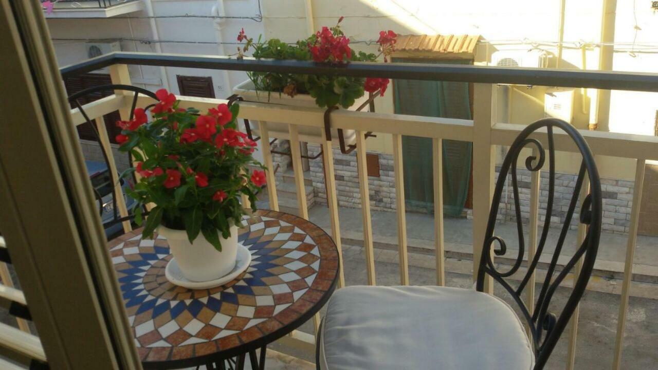 Casa Vacanze Chiara 테라시니 외부 사진